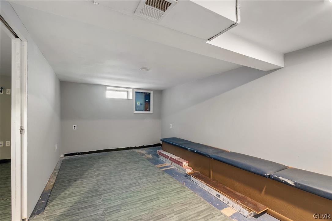 1642 Magnolia Avenue