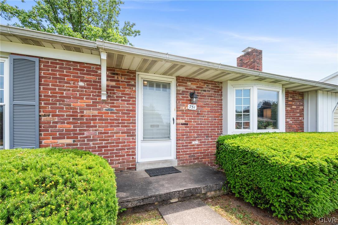 751 West Fairmount Street