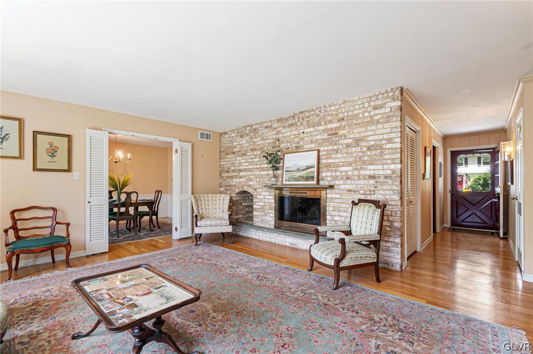 2890 Fairfield Drive