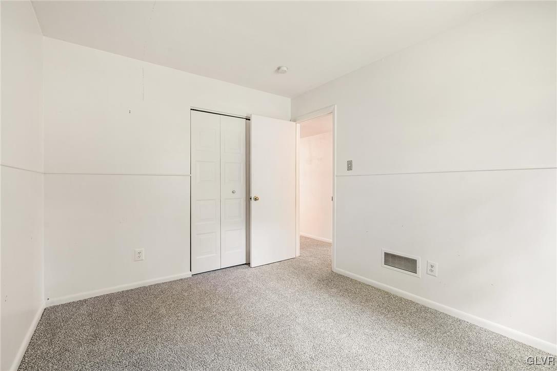 2871 Springhaven Place