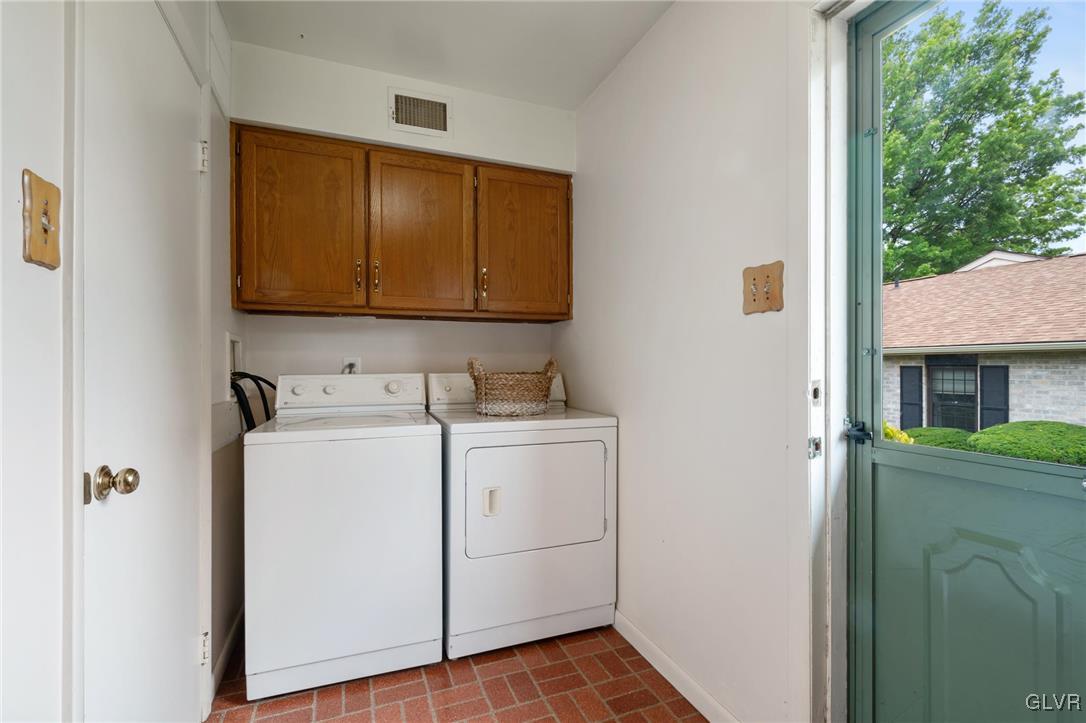 2871 Springhaven Place