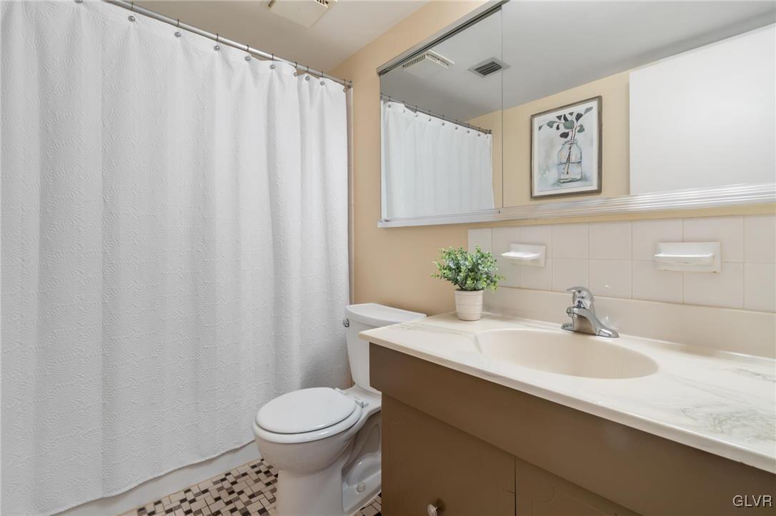 2871 Springhaven Place