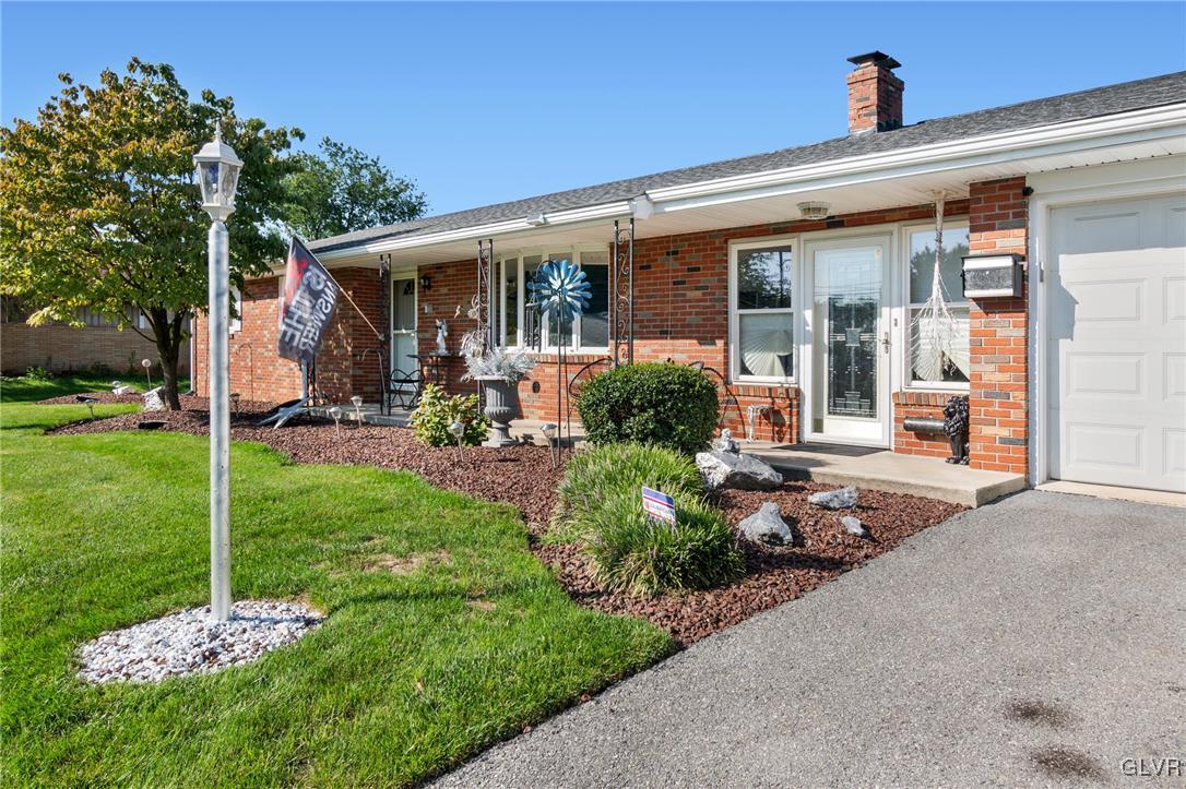 130 North Scenic Street