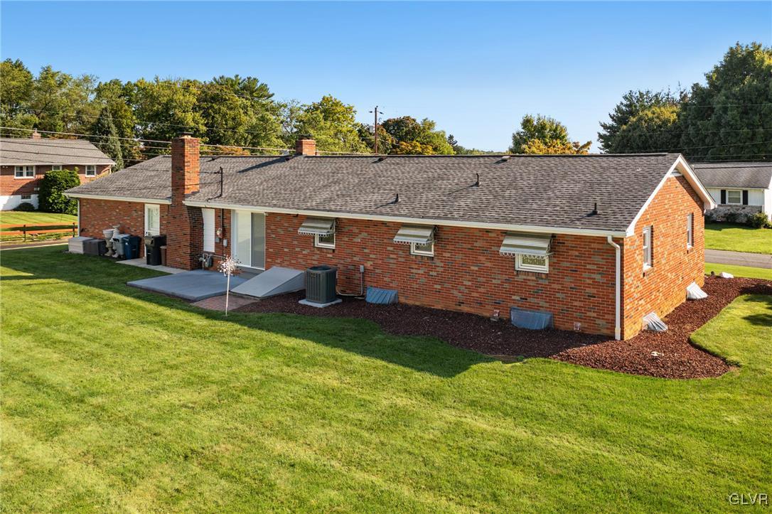 130 North Scenic Street