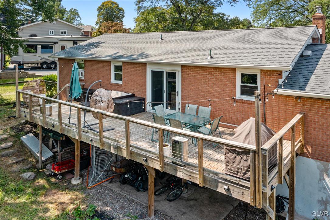 657 Fairmount Street