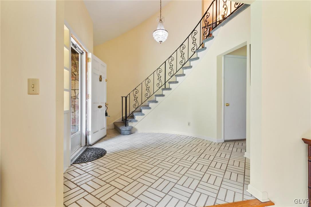827 Traylor Drive