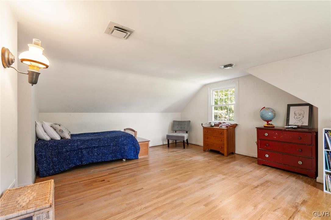 827 Traylor Drive