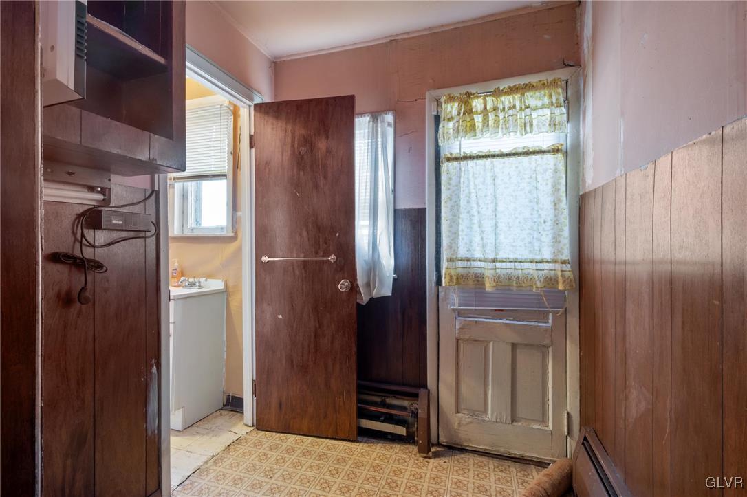 134 South Blank Street