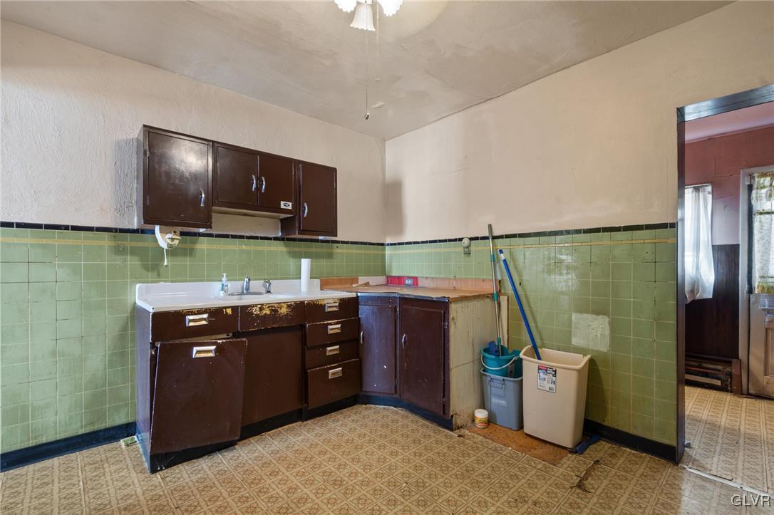 134 South Blank Street