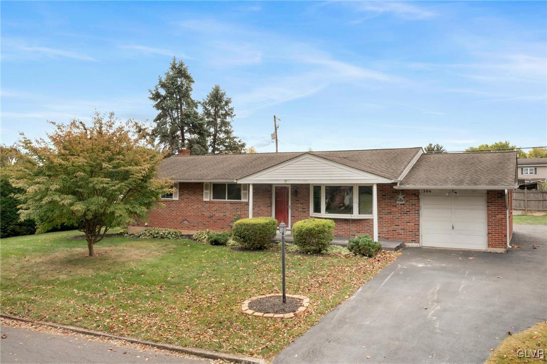 7106 Heather Road