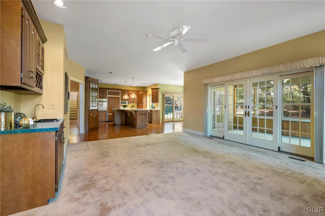 1924 Peach Tree Lane