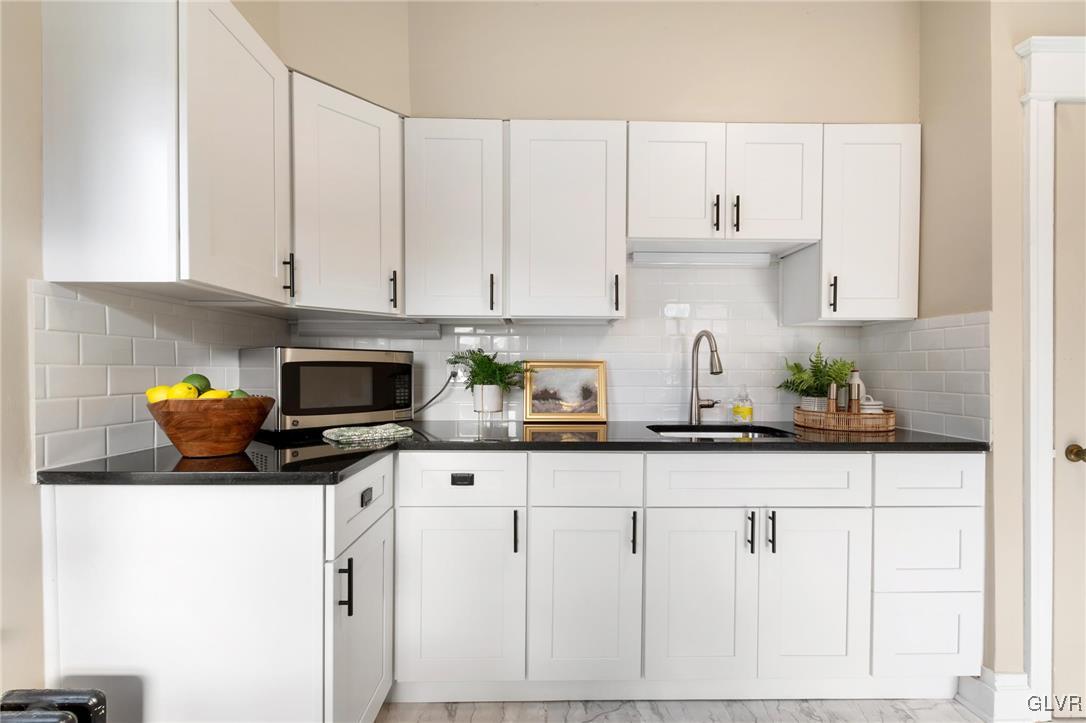 1920 West Washington Street