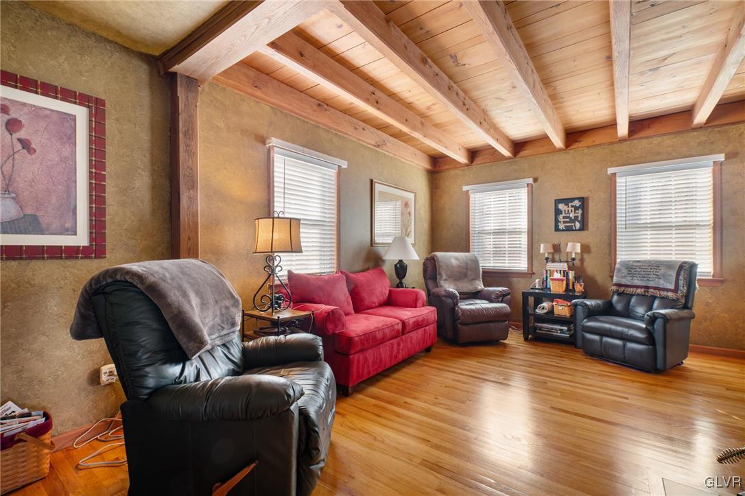 5193 West Hopewell Road