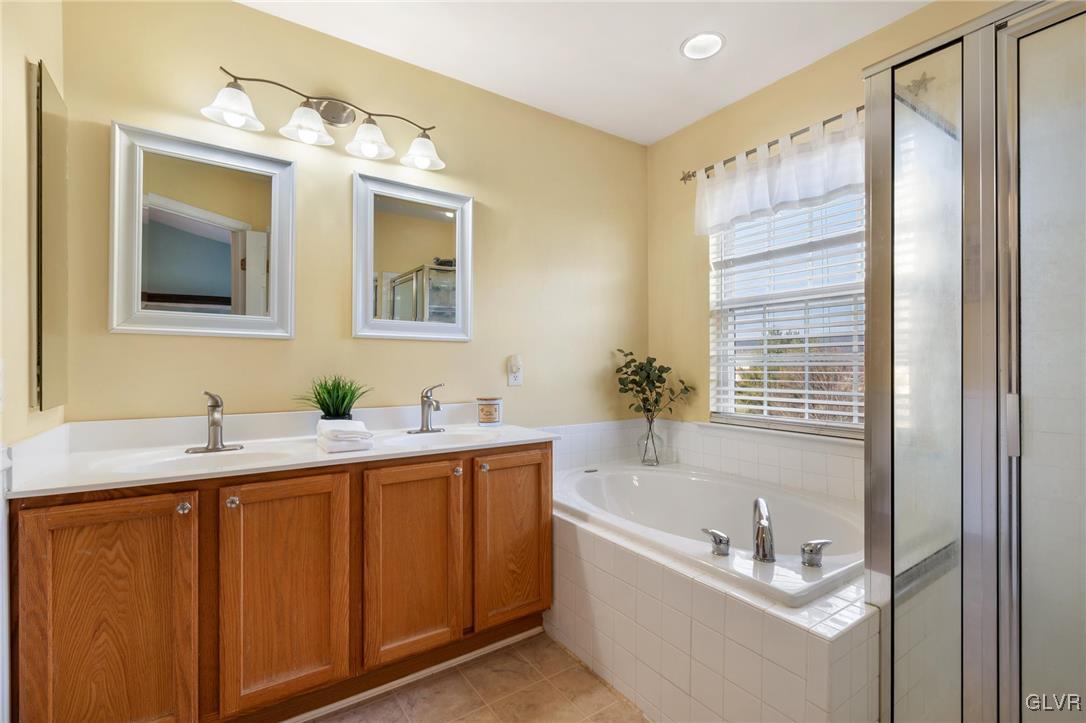 4055 Tournament Court