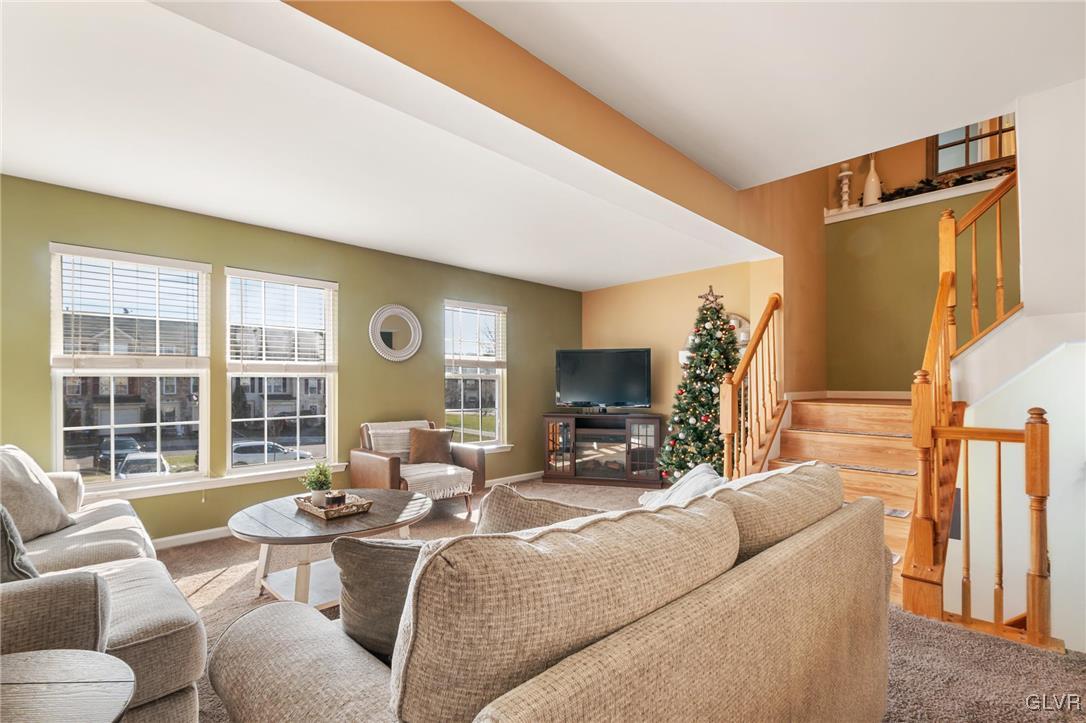 4055 Tournament Court