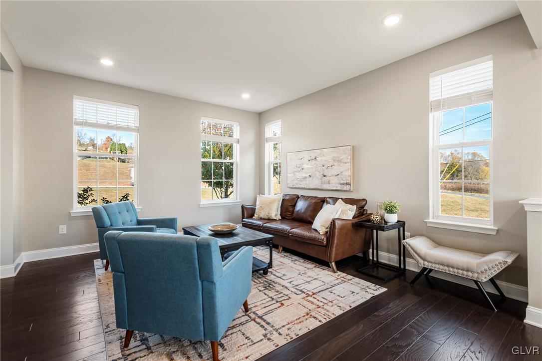 5880 Saucon Ridge Road