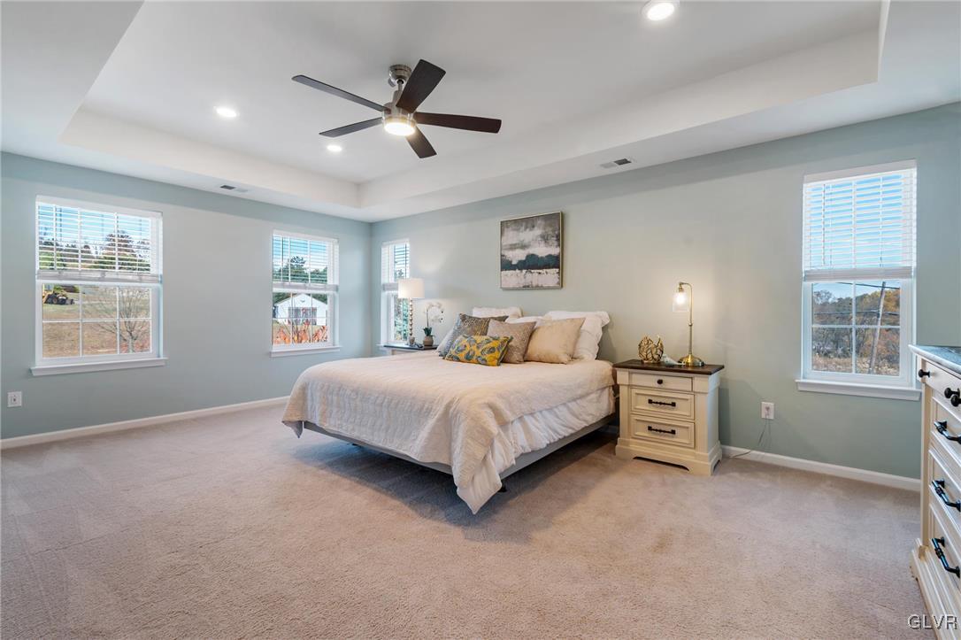 5880 Saucon Ridge Road