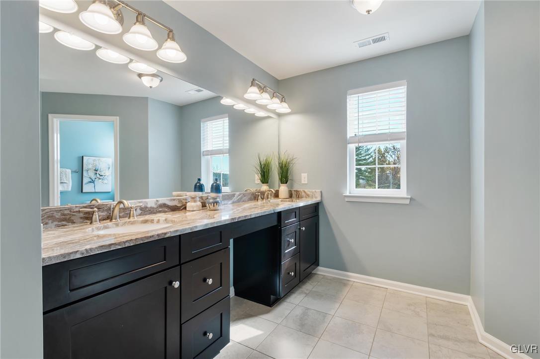 5880 Saucon Ridge Road