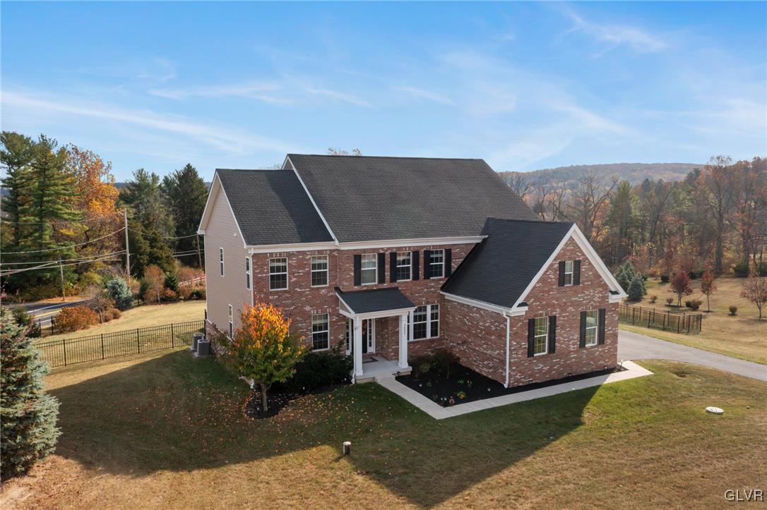 5880 Saucon Ridge Road