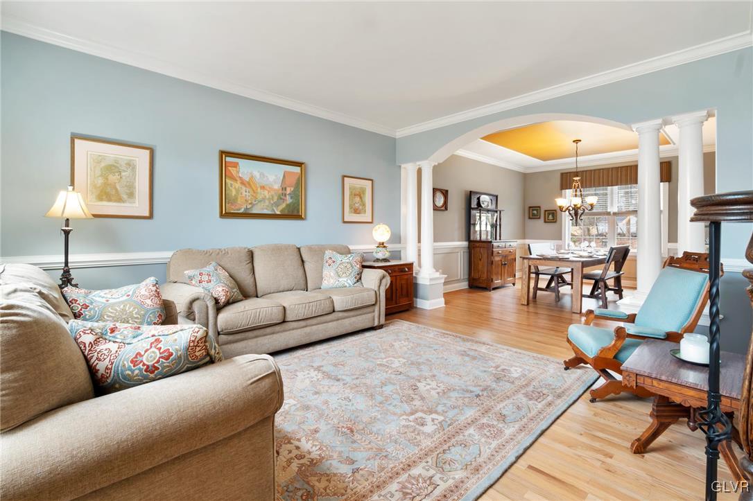 6448 Mallard Lane