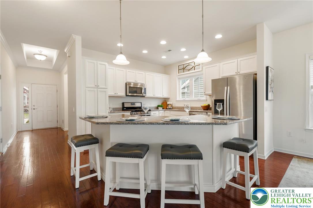 1070 Resolution Drive