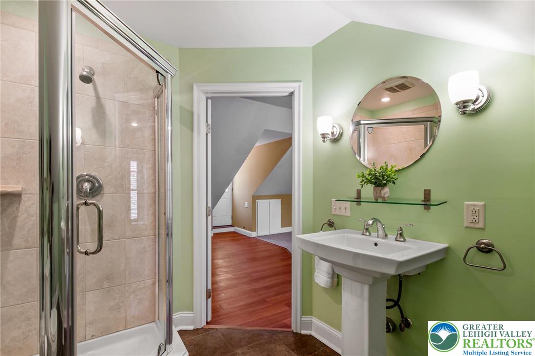 945 West Turner Street