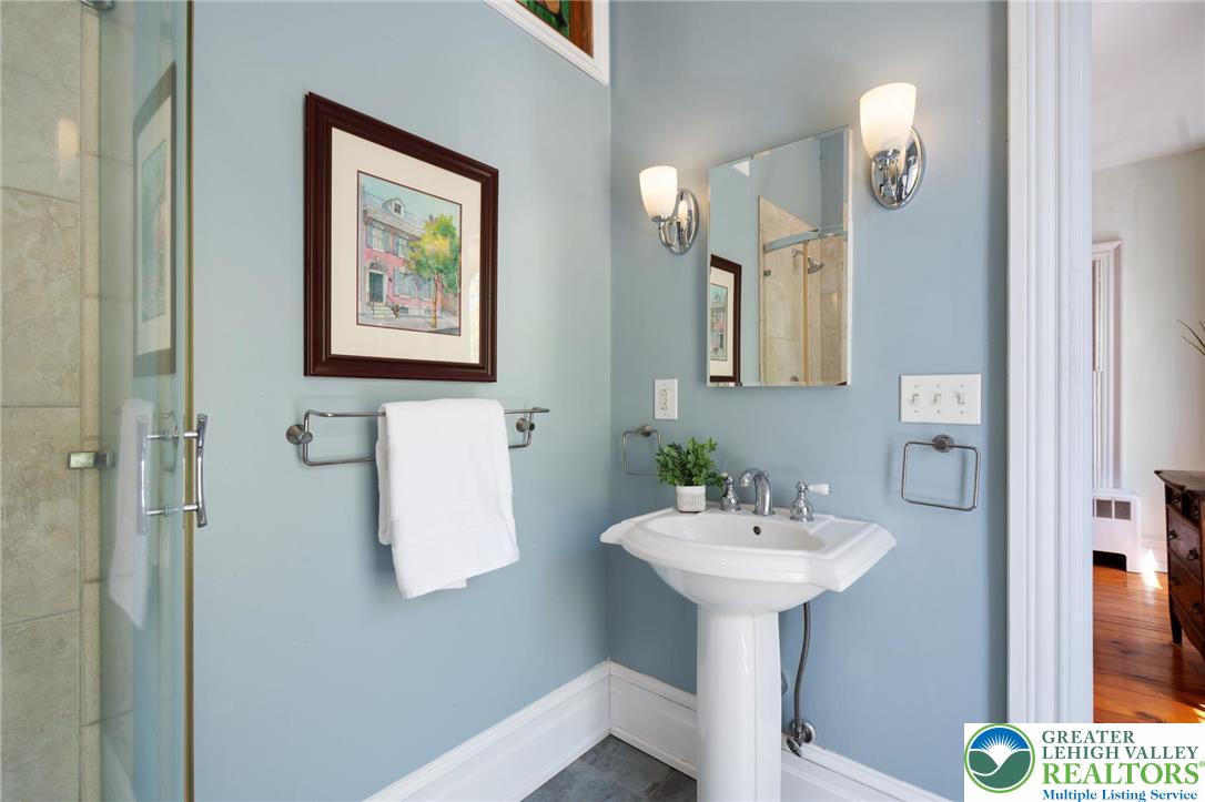 945 West Turner Street