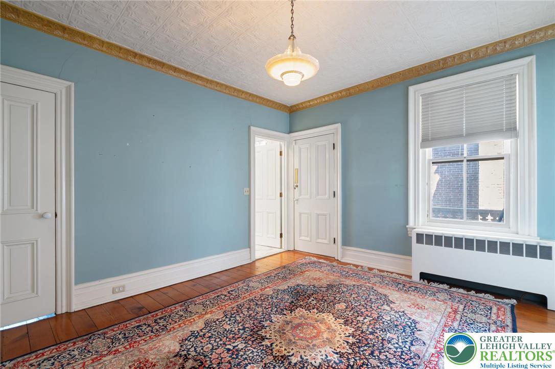 945 West Turner Street