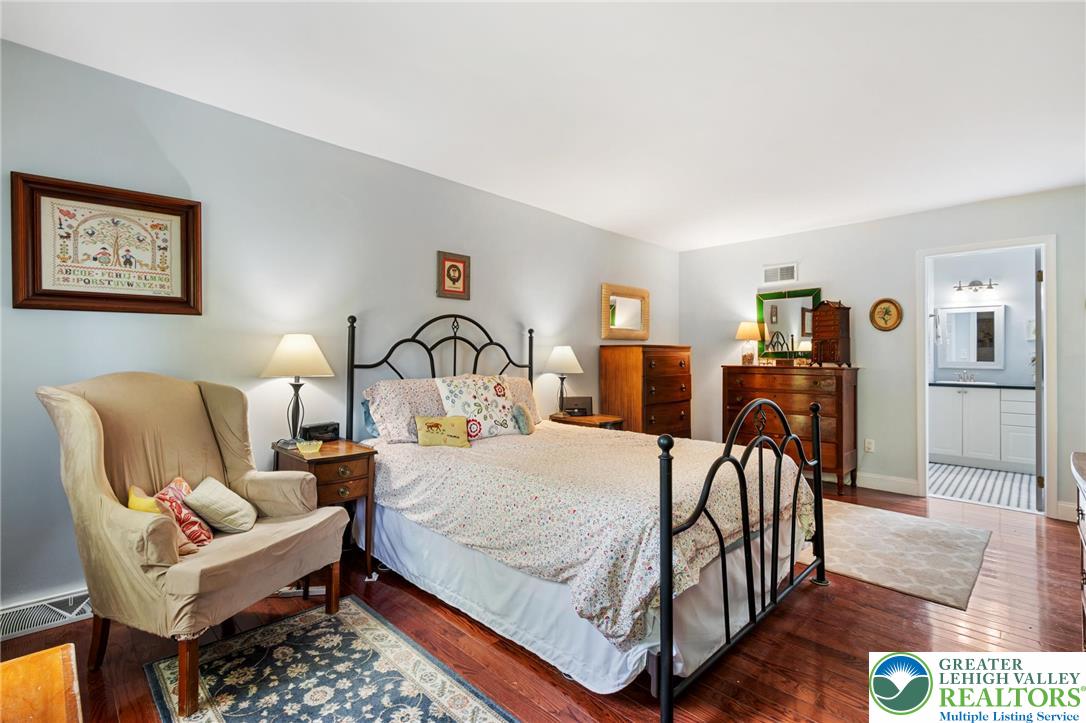 3605 Country Club Road