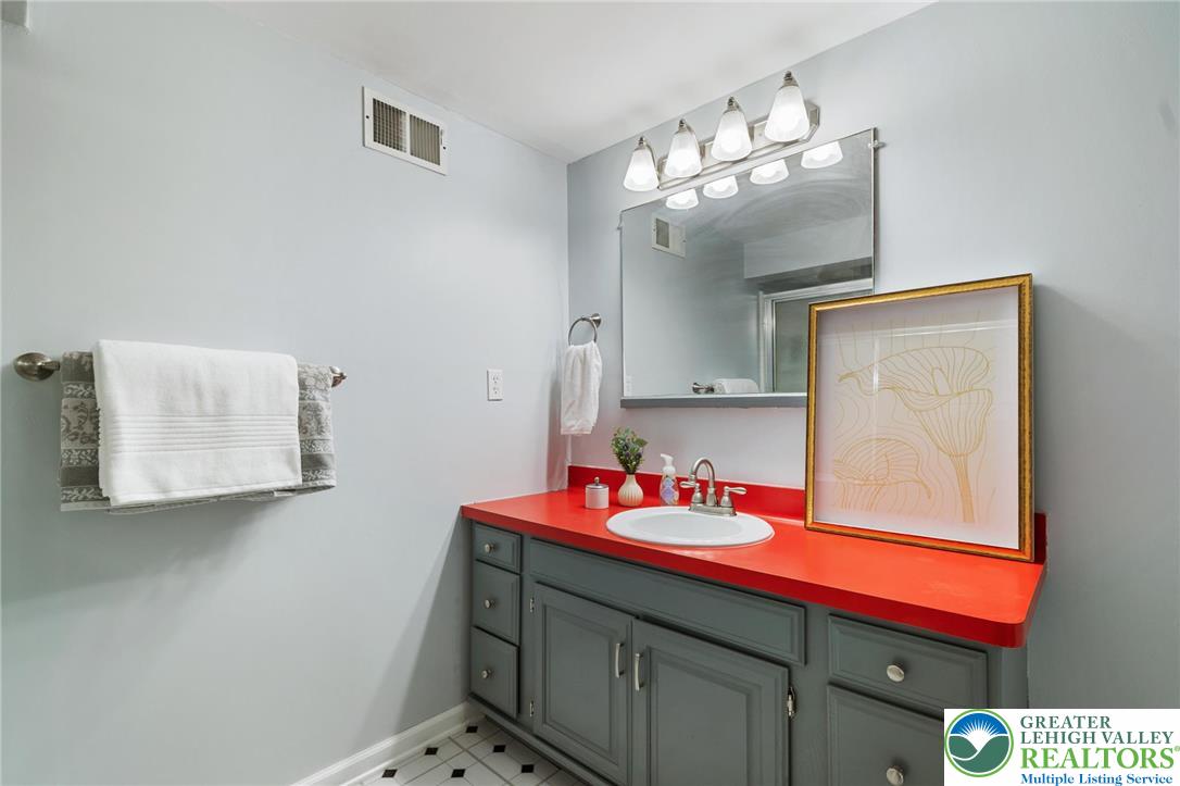 3605 Country Club Road