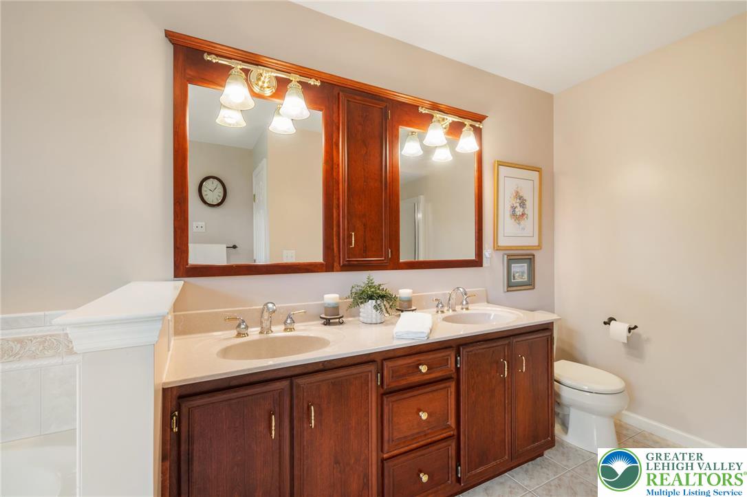 168 Forsythia Lane