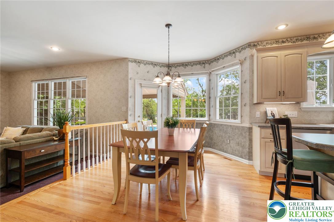 168 Forsythia Lane