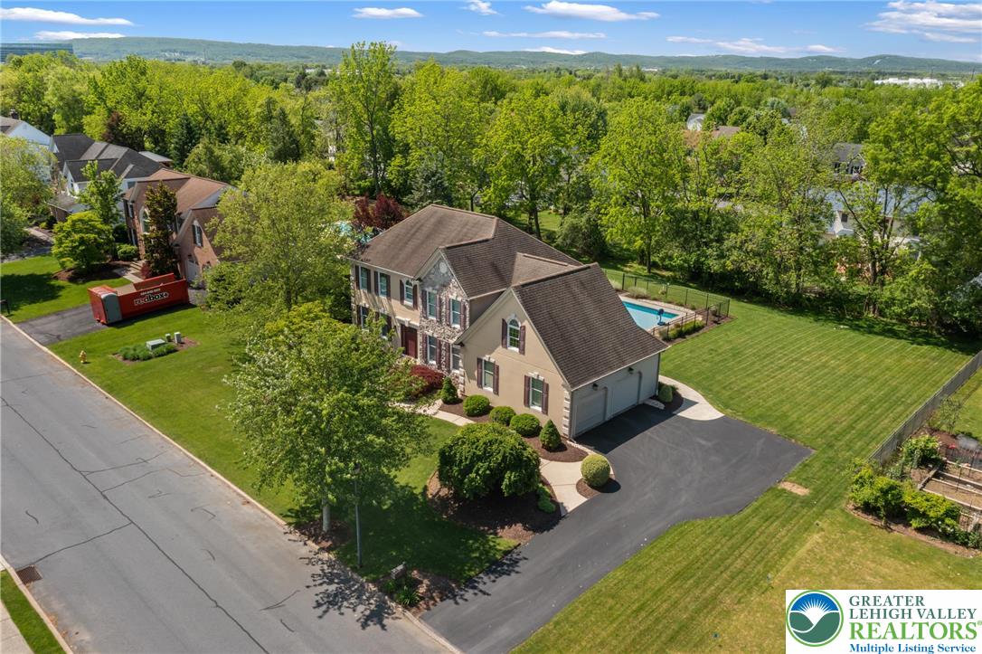 168 Forsythia Lane