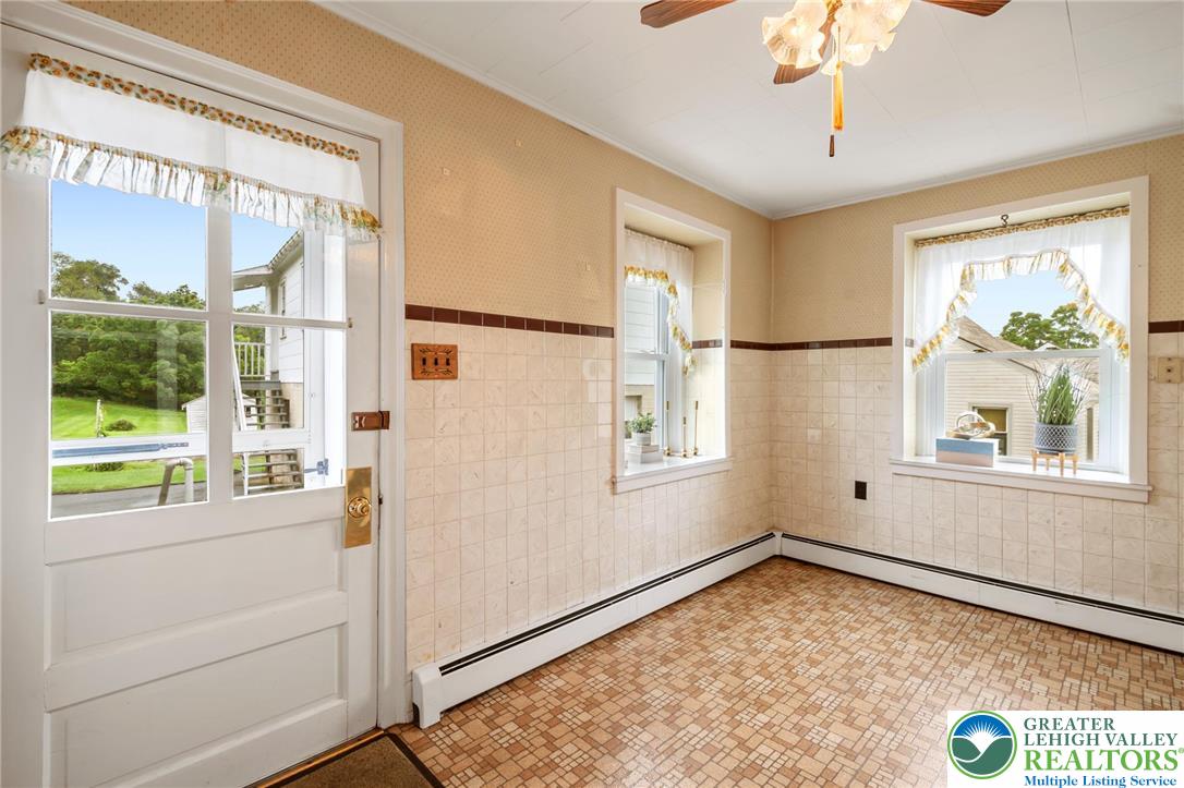 3741 Old Philadelphia PIKE