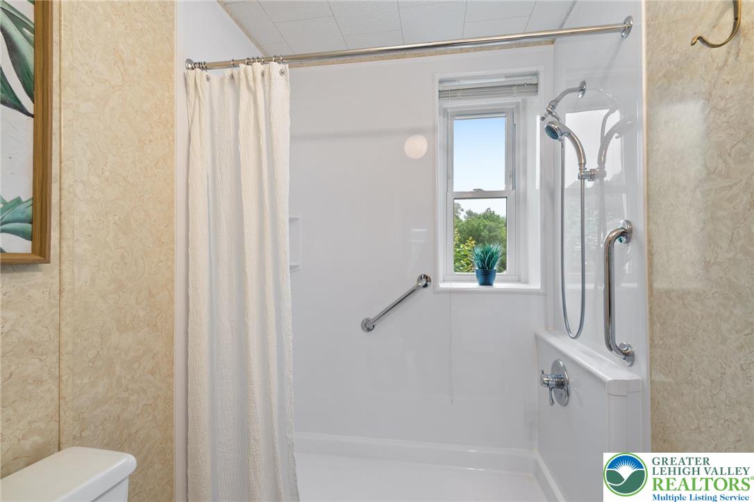 3741 Old Philadelphia PIKE