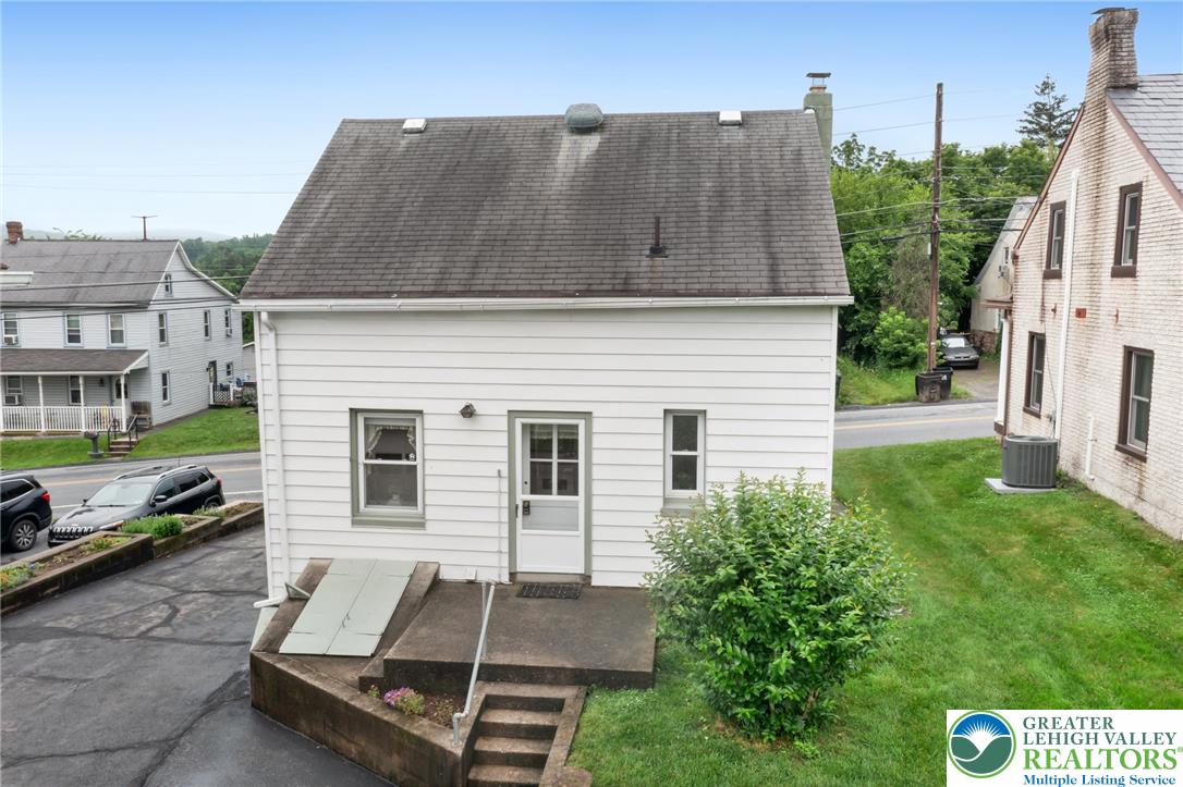 3741 Old Philadelphia PIKE