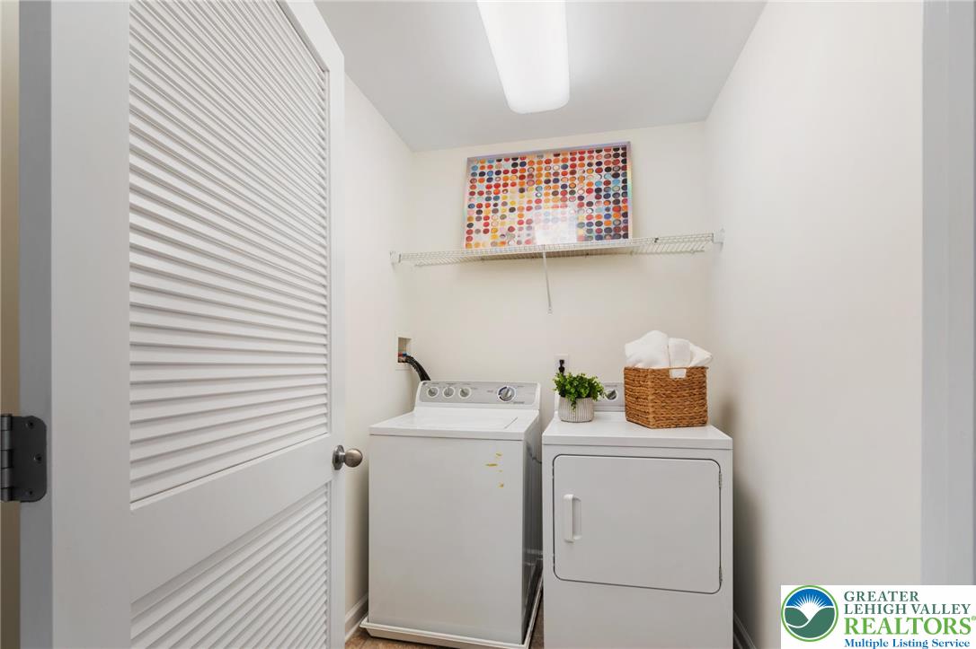 4094 Bunker Hill Drive South