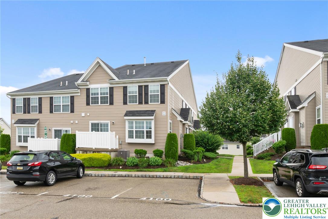 4094 Bunker Hill Drive South