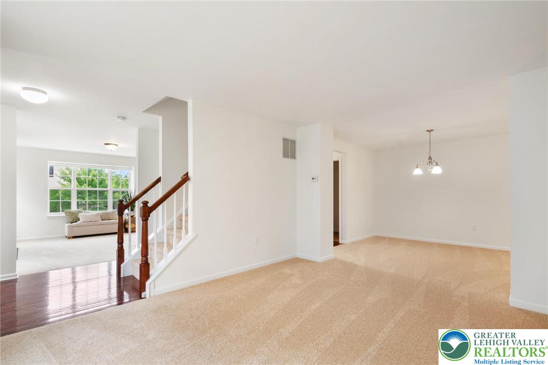 4094 Bunker Hill Drive South