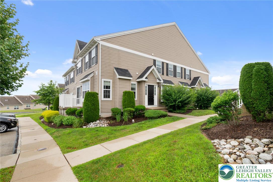 4094 Bunker Hill Drive South