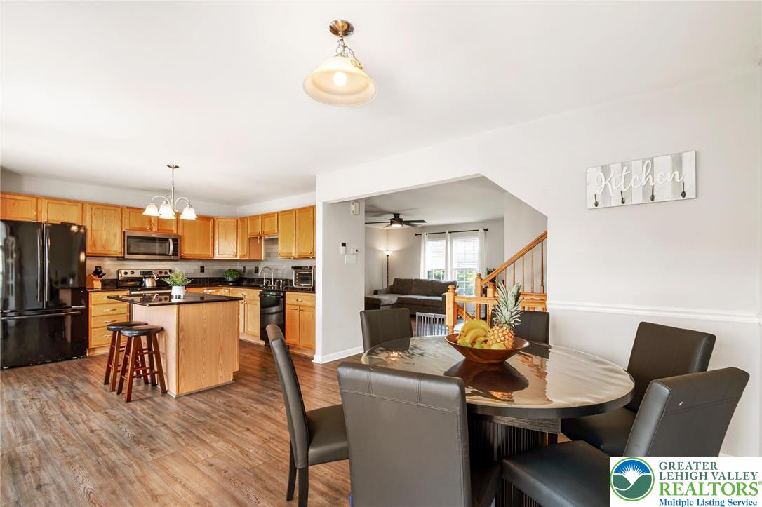 4354 Apple Blossom Drive
