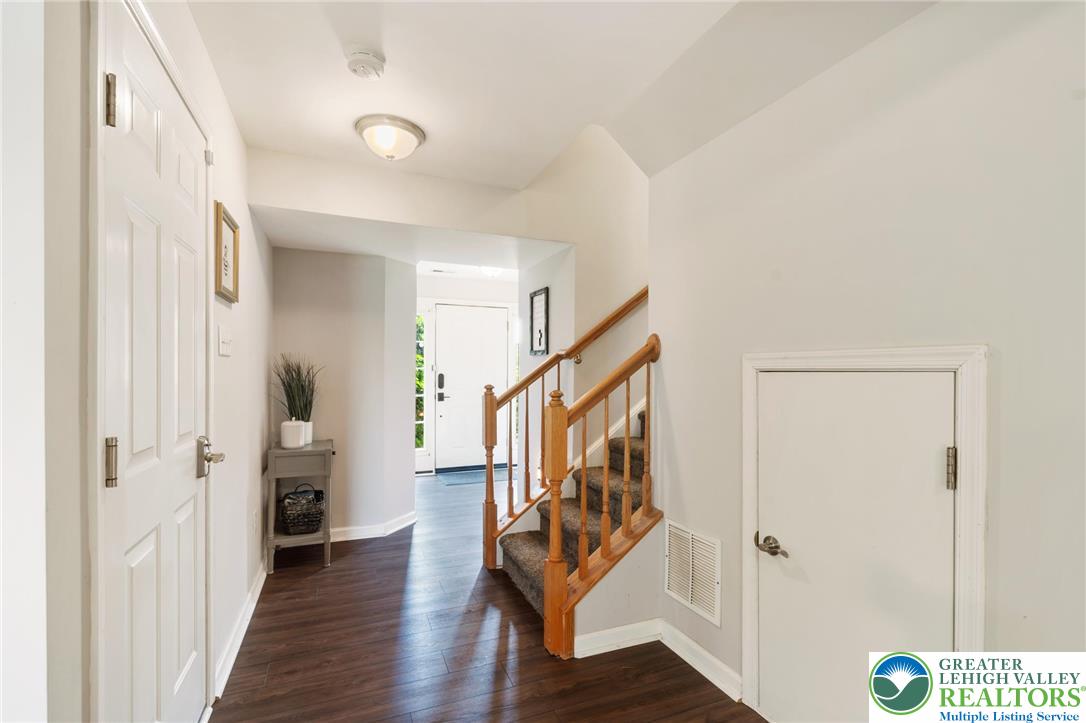 4354 Apple Blossom Drive