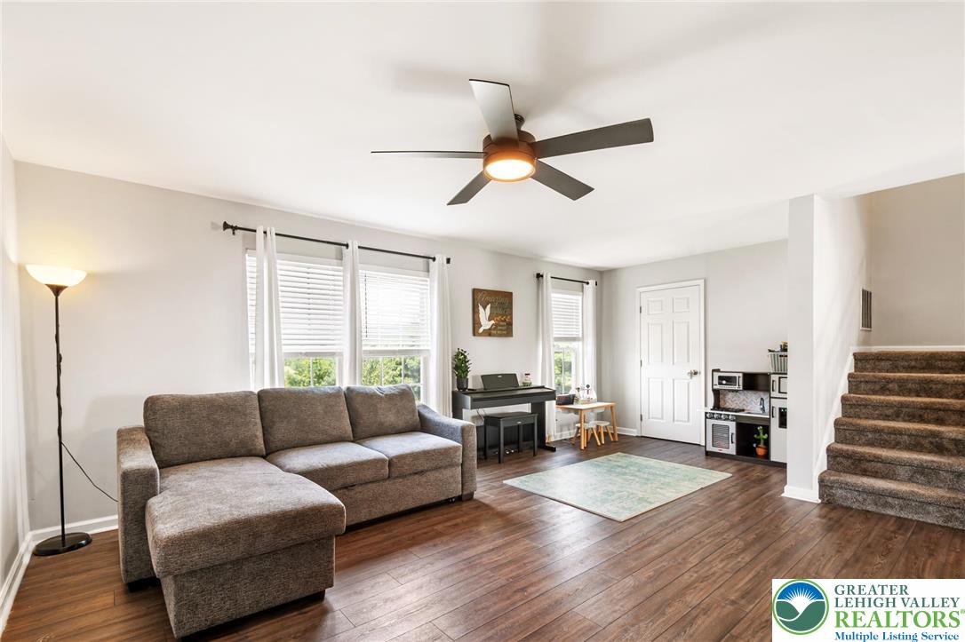 4354 Apple Blossom Drive