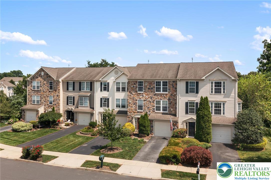 4354 Apple Blossom Drive