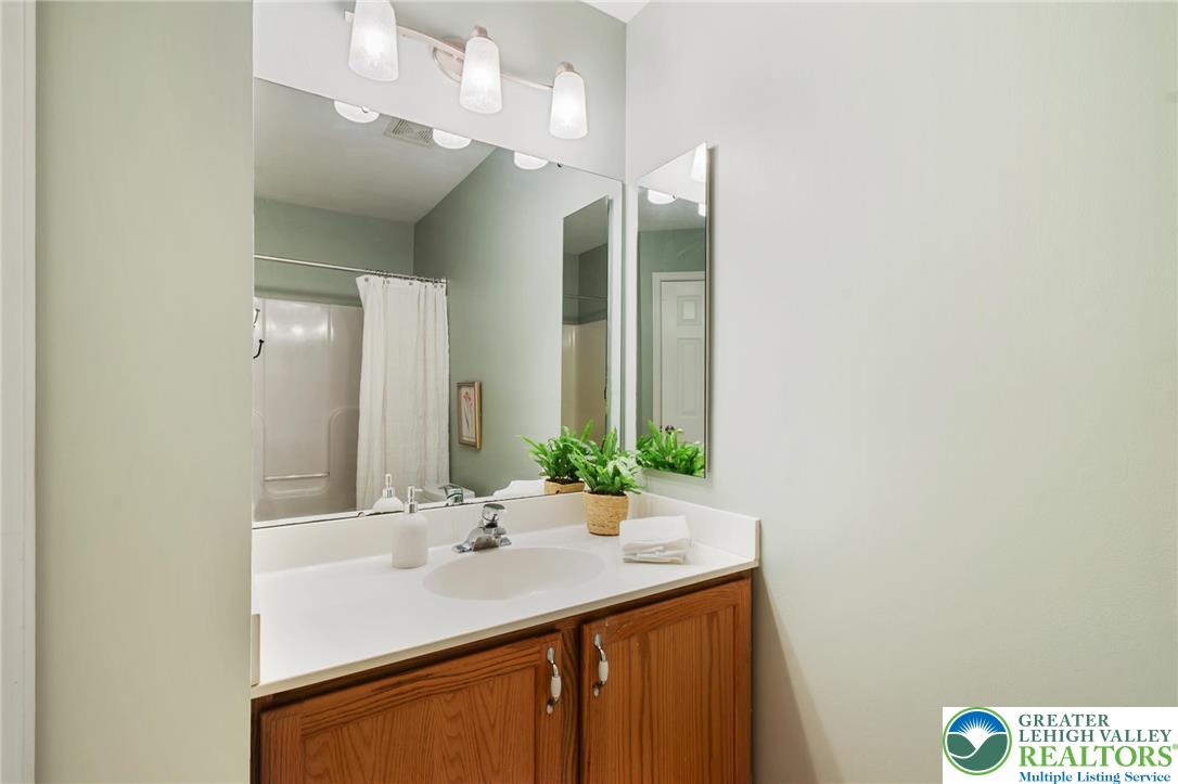 4354 Apple Blossom Drive