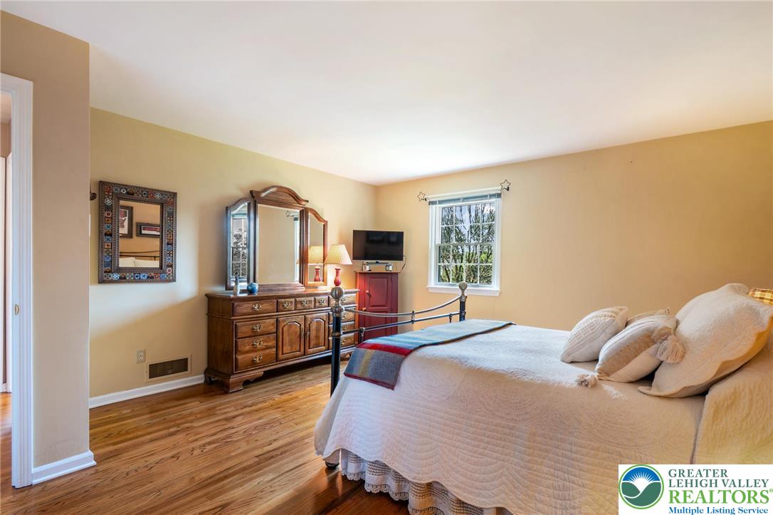 1253 Clearview Circle