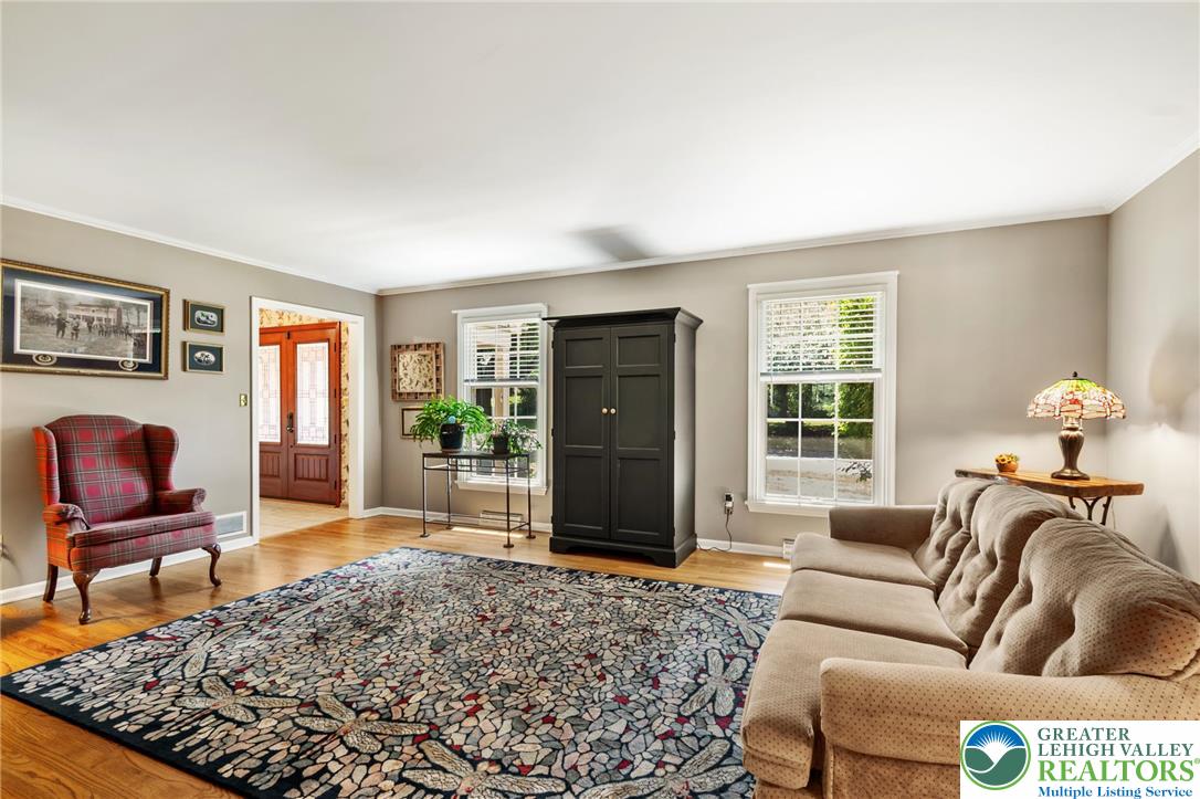 1253 Clearview Circle