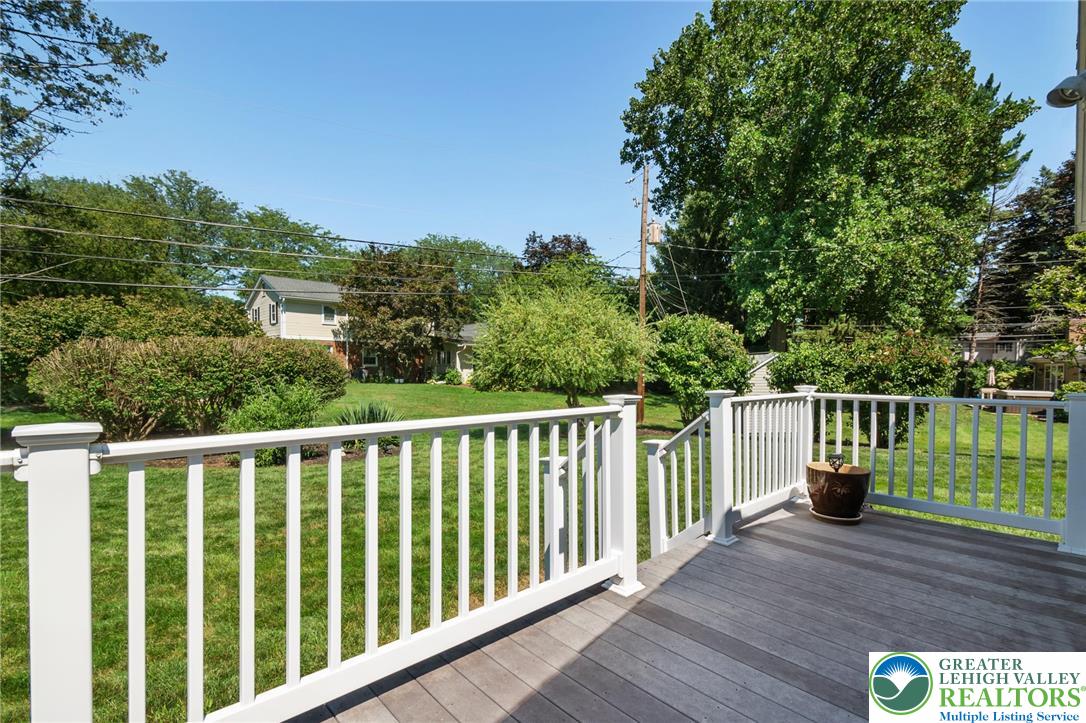 2892 Edgemont Drive