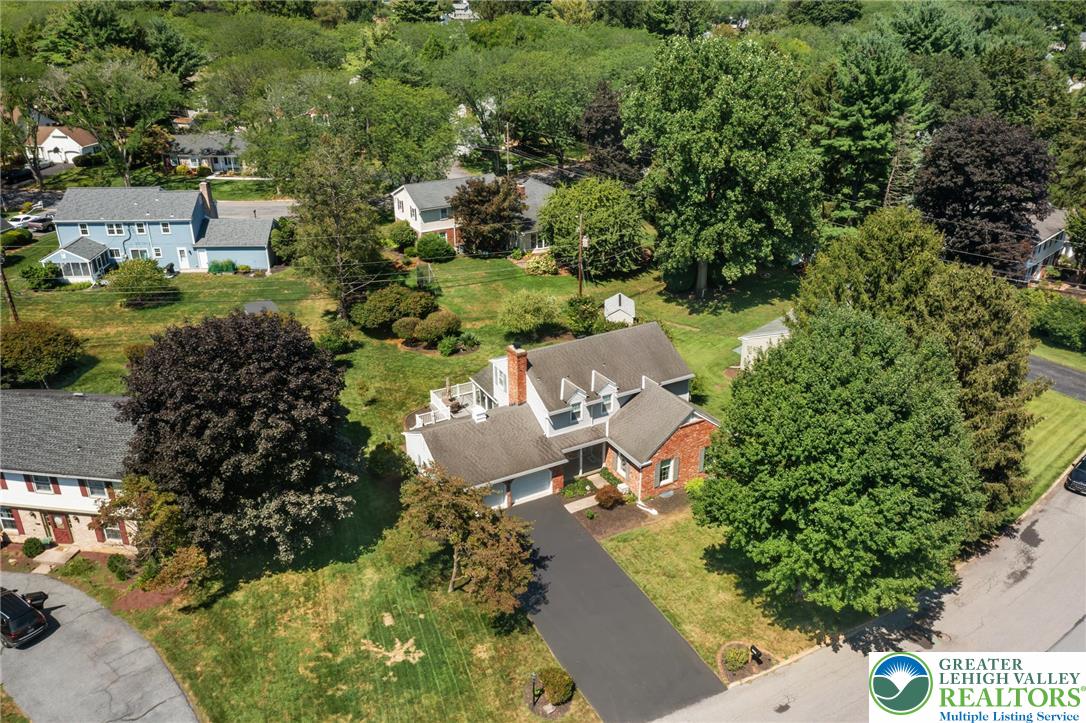 2892 Edgemont Drive