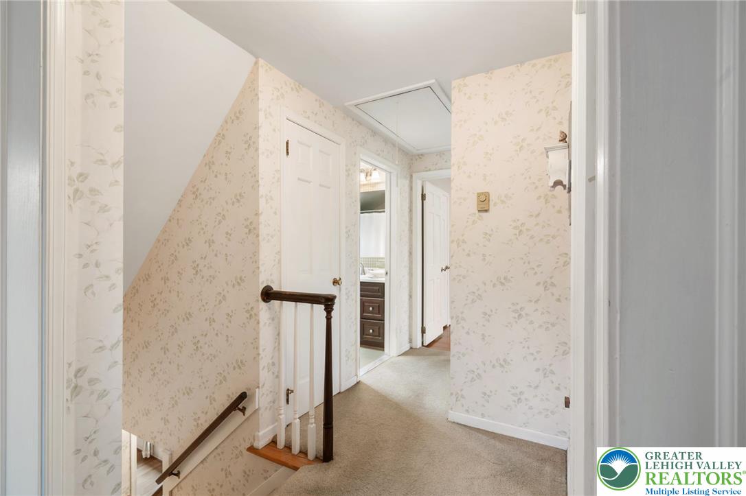 2892 Edgemont Drive